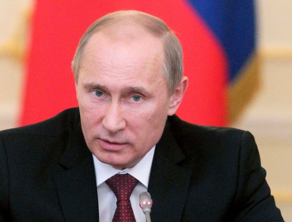 Путин разъяснил Обаме ситуацию с "российскими войсками" на Донбассе