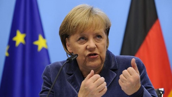 Немцы призывают Меркель к миру с РФ