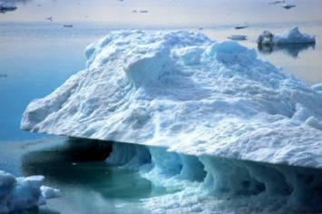 Площадь арктического морского льда достигла критического минимума