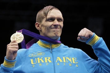 Усик - Гловацки: Украинец уверенно забирает у поляка титул чемпиона мира