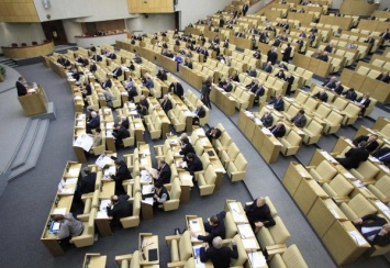 "Единая Россия" получила 140 мандатов по федеральным округам