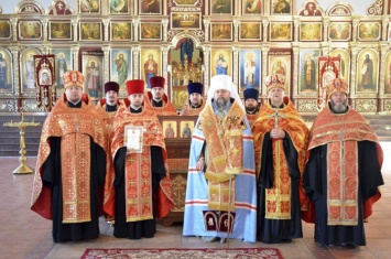 В Свято-Николаевском храме криворожане могут поклониться святым мощам