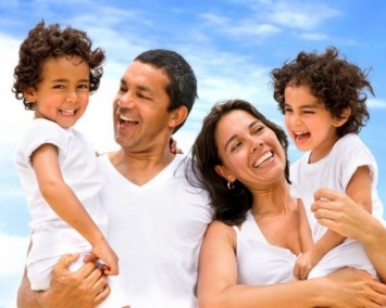 Отношения между родителями и детьми влияют на здоровье в среднем возрасте