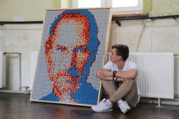Украинский студент собрал портрет Стива Джобса из 432 кубиков Рубика [фото]