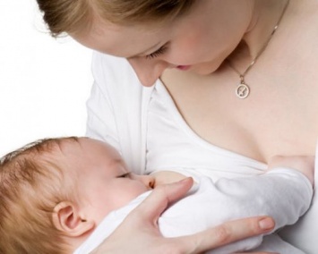 Ученые нашли связь между уровнем витамина В у матери и экземой у младенцев