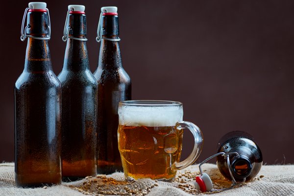 Волгоградские воры сумели вдвоем выпить 1300 бутылок пива