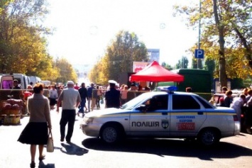 В Черноморске проходит первая осенняя ярмарка (фото)