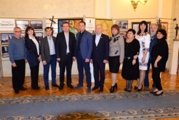 В Верховной Раде Украины открылась выставка о Каменском