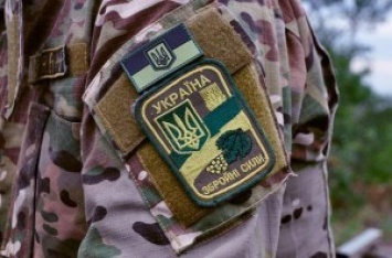 Следователи рассказали подробности о смерти десантника в Николаеве: убийство или самоубийство