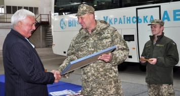 Южноукраинские атомщики передали военным очередную партию восстановленной техники