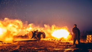 Артиллерия боевиков накрыла Водяное: в поселке пожар