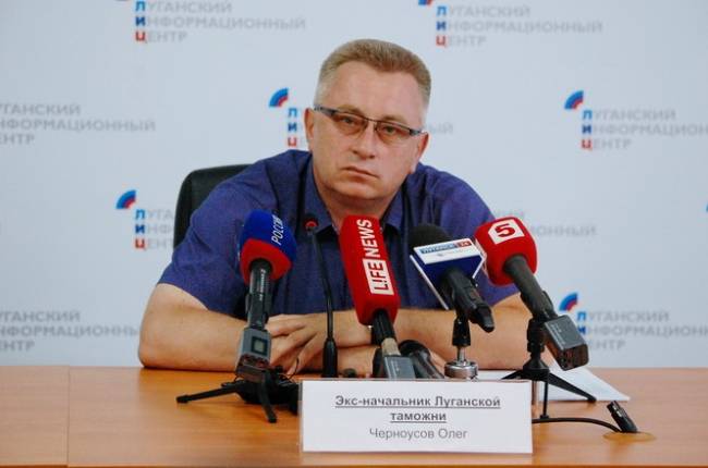 Экс-начальник Луганской таможни пытался вернуть свою должность за полмиллиона долларов