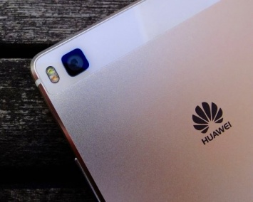 Huawei выпустит версию Mate 9 с изогнутым дисплеем