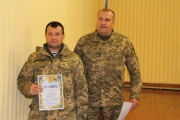 В Доброполье ООО ДТЭК поздравили Защитников Украины