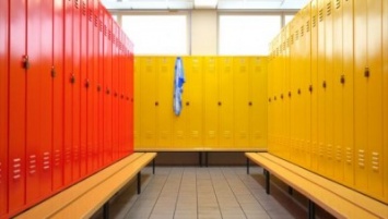 В шведской школе построят раздевалку для трансгендеров