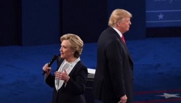 Клинтон выиграла теледебаты у Трампа с разрывом 13% - CNN