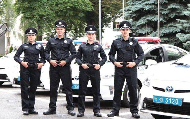 Новые полицейские патрули уже работают в Киеве