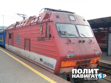 Агитпоезд, который "шокировал ватников" в Славянске, едет на Западную Украину