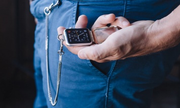 Аксессуар Bucardo превращает Apple Watch в карманные часы на цепочке