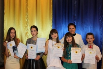 Юные вокалисты Бахмута покорили детский Международный фестиваль