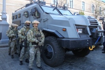 Полиция Харькова получила новые авто для спецназа (ФОТО)