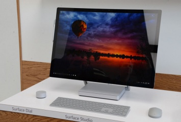 «Убийца iMac»: первый взгляд на моноблок с сенсорным экраном Microsoft Surface Studio за $3000