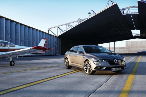 Renault представила среднеразмерный седан Talisman
