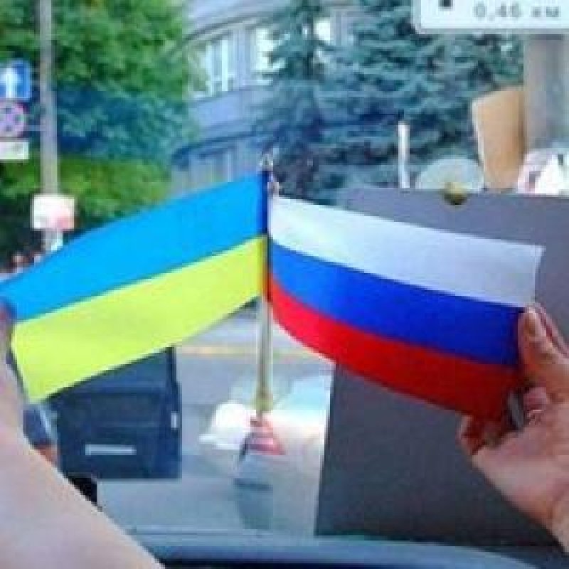 Верховная Рада: Россияне не имеют права жить в России
