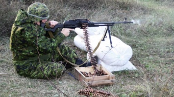 Военные инспекторы из ЕС постреляли из РПГ на украинском полигоне, и остались довольны