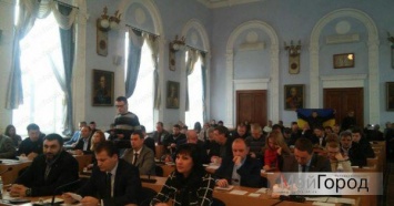 Депутаты Николаевского горсовета собрались на очередное заседание сессии (прямая трансляция)