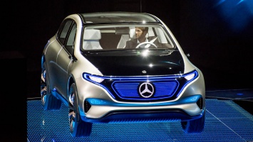 Электро-кроссовер Mercedes-Benz EQ ждем к 2020 году