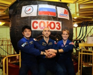 Роскосмос объявил конкурс на лучшую эмблему для корабля на МКС