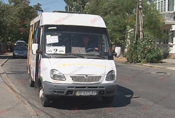 В Бердянске перевозчики трех городских маршрутов хотят повысить стоимость проезда