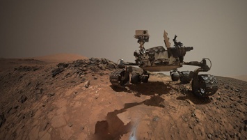 Curiosity обнаружил на Марсе металлический метеорит необычной формы