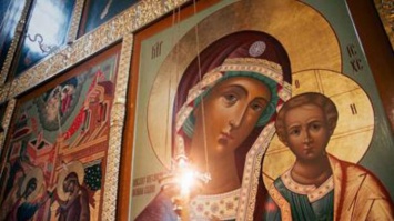 Казанская икона Божьей Матери: история, значения, молитва