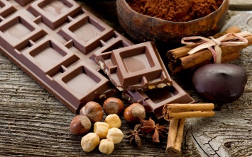 В Швейцарии был создан шоколад, облегчающий боль при менструации
