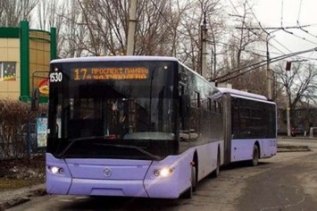 Макеевчанам на заметку: в общественном транспорте Донецка выдают талоны украинского образца