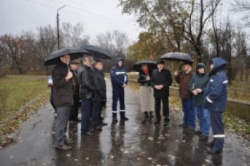 В Краматорске реконструируют дамбу на Маячке