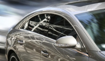 Honda запатентовала сенсорные стекла для автомобилей