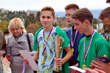Футболисты из школы № 9 стали лучшими в Ялте