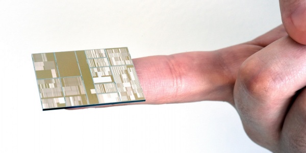 IBM разработала чип, в четыре раза мощнее самых лучших процессоров на рынке