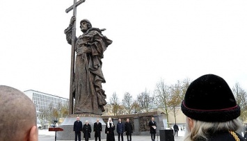 Вслед за Москвой памятник Владимиру собираются поставить в Керчи