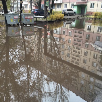 Город-река: в Днепре образовалось очередное озеро после дождя