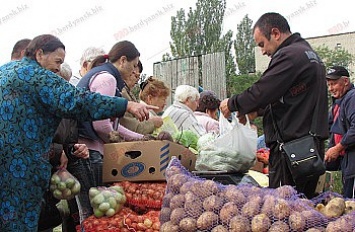 На этих выходных сельскохозяйственные ярмарки в Бердянске пройдут в Военном городке и на Слабодке