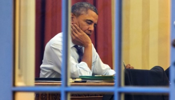 Обама отправляется в последнее мировое турне; обсудит с союзниками результаты выборов