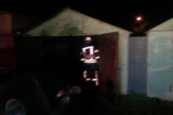 Мариупольские спасатели в рекордные сроки потушили пожар (ФОТО)