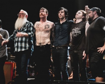 Группу Eagles of Death Metal отказались впустить на открытие «Батаклана»