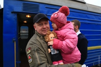 Очередная группа детей из зоны АТО прибыла в Одессу на отдых (политика)