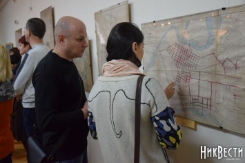 В Старофлотских казармах открыли выставку уникальных карт Николаева и области периода 1769-1929 годов