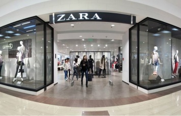 Магазин Zara продал платье с зашитой в него мертвой крысой